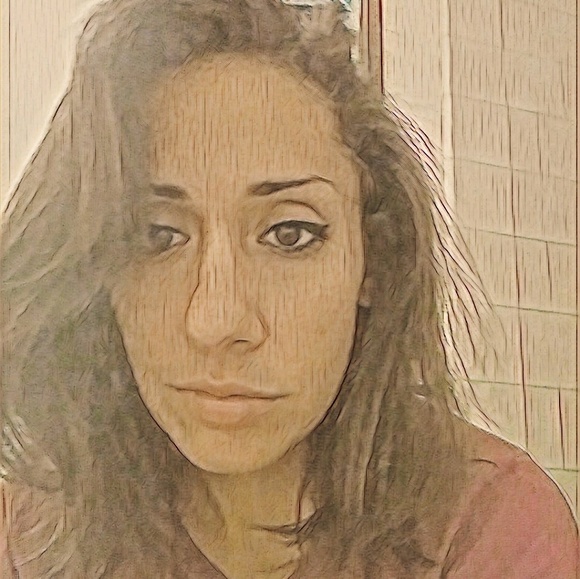 Meet your Posher, Nykole - Picture 1 of 1